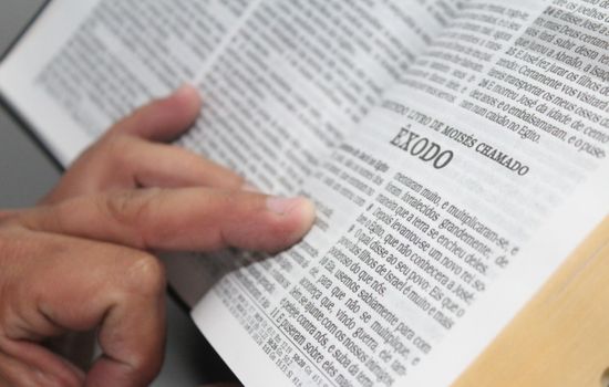 Top Bible Reading Apps for Spiritual Growth